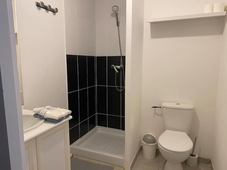 Charmant Studio De 23M2 Avinhão Exterior foto